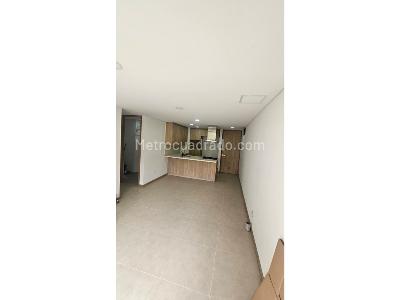 Apartamento en arriendo en Las Palmas, Medellín · foto 3 de 9