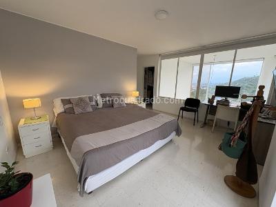 Apartamento de 3 alcobas en venta en Arboledas, Cali, 210 m² · foto 8 de 17