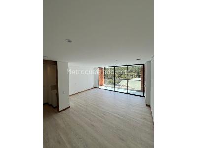 Apartamento de 1 alcoba en venta en El Retiro, Rionegro, 47 m² · foto 2 de 4