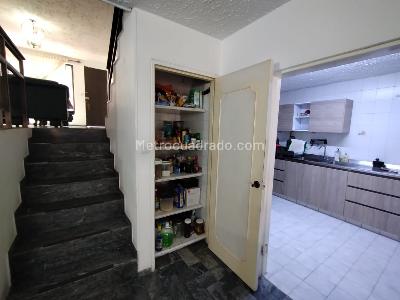Casa de 5 alcobas en venta en Tejares De San Fernando, Cali, 467 m² · foto 6 de 20