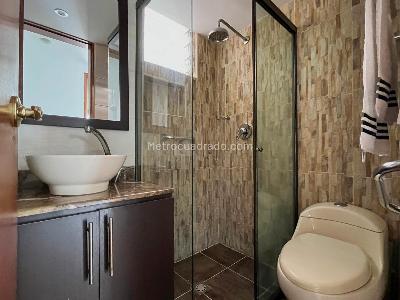 Apartamento de 2 alcobas en venta en Los Balsos 1, Medellín, 76 m² · foto 13 de 16