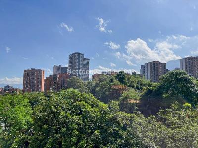 Apartamento de 2 alcobas en venta en Los Balsos 1, Medellín, 76 m² · foto 14 de 16