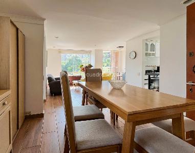 Apartamento de 2 alcobas en venta en Los Balsos 1, Medellín, 76 m² · foto 2 de 16