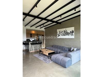 Casa de 3 alcobas en arriendo en Alto De Las Palmas, Envigado, 200 m² · foto 4 de 17