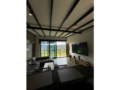 Casa de 3 alcobas en arriendo en Alto De Las Palmas, Envigado, 200 m² · foto 13 de 17