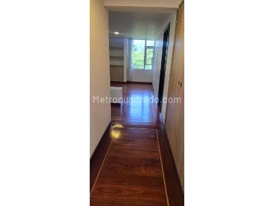 Apartamento de 3 alcobas en venta en El Poblado, Medellín, 230 m² · foto 8 de 20