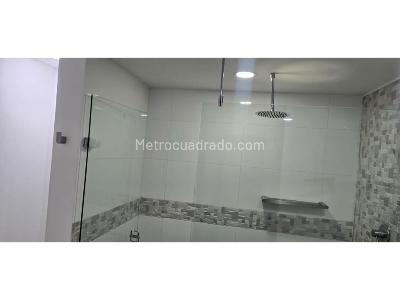 Apartamento de 3 alcobas en venta en El Poblado, Medellín, 230 m² · foto 19 de 20