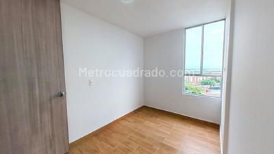 Apartamento de 2 alcobas en venta en Brisas De Los Alamos, Cali, 57 m² · foto 8 de 19