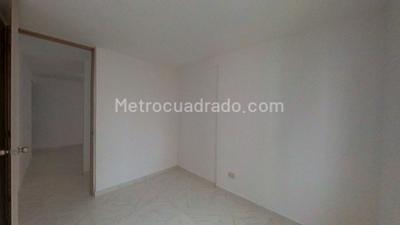 Apartamento de 2 alcobas en venta en Bochalema, Cali, 65 m² · foto 10 de 20