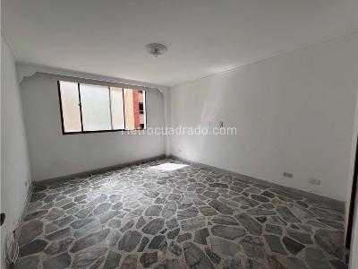 Apartamento en venta en Laureles, Medellín · foto 11 de 20