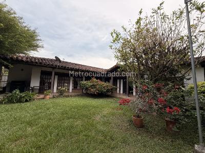 $645.000.000 en Rozo