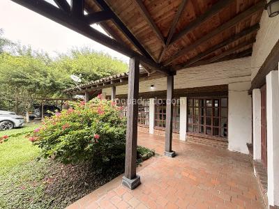 Casa de 3 alcobas en venta en Rozo, Palmira, 300 m² · foto 3 de 20