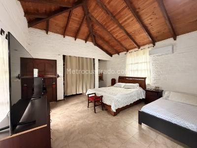 Casa de 3 alcobas en venta en Rozo, Palmira, 300 m² · foto 17 de 20
