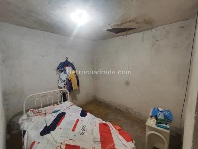 Casa de 3 alcobas en venta en Petecuy, Cali, 55 m² · foto 4 de 8