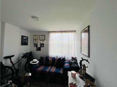 Apartamento de 3 alcobas en venta en Escobero, Medellín, 94 m² · foto 6 de 16