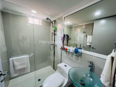 Apartamento de 3 alcobas en venta en Escobero, Medellín, 94 m² · foto 9 de 16