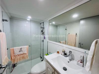 Apartamento de 3 alcobas en venta en Escobero, Medellín, 94 m² · foto 12 de 16