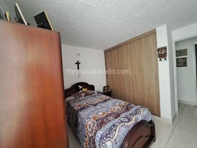 Apartamento en venta en Alamos, Cali · foto 6 de 20