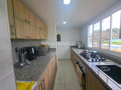 Apartamento en venta en Alamos, Cali · foto 18 de 20