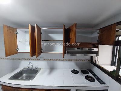 Casa de 4 alcobas en venta en Departamental, Cali, 336 m² · foto 4 de 17