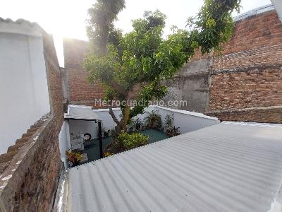 Casa de 4 alcobas en venta en Departamental, Cali, 336 m² · foto 17 de 17