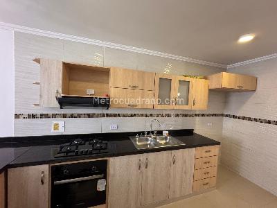 Casa de 5 alcobas en venta en Ciudad 2000, Cali, 270 m² · foto 10 de 19