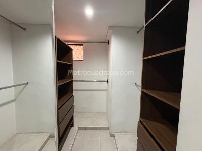 Apartamento en venta en Prados Del Norte, Cali · foto 12 de 20