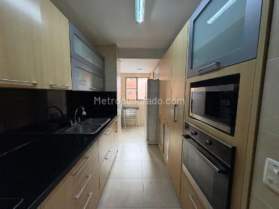 Apartamento en venta en Prados Del Norte, Cali · foto 15 de 20