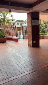Apartamento en venta en Prados Del Norte, Cali · foto 6 de 20