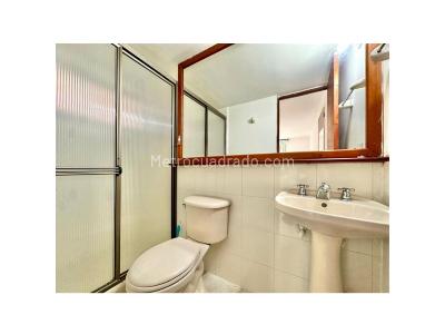 Apartamento en venta en El Poblado, Medellín · foto 7 de 10