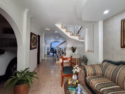 Casa de 5 alcobas en venta en Samanes De Guadalupe, Cali, 264 m² · foto 5 de 20