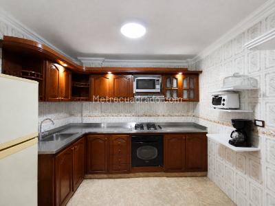 Casa de 5 alcobas en venta en Samanes De Guadalupe, Cali, 264 m² · foto 7 de 20