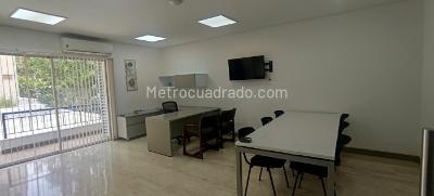 Casa de 5 alcobas en venta en Ciudad Jardin, Cali, 697 m² · foto 13 de 20