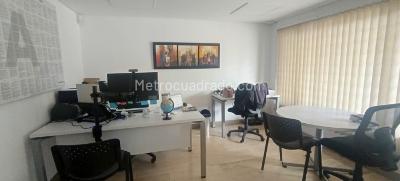 Casa de 5 alcobas en venta en Ciudad Jardin, Cali, 697 m² · foto 6 de 20