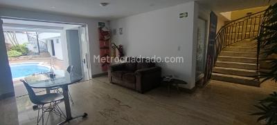 Casa de 5 alcobas en venta en Ciudad Jardin, Cali, 697 m² · foto 9 de 20