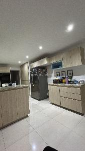 Apartamento de 3 alcobas en venta en Altos Del Prado, Barranquilla, 280 m² · foto 2 de 10
