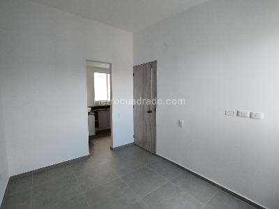 Apartamento de 2 alcobas en venta en Bochalema, Cali, 60 m² · foto 4 de 17