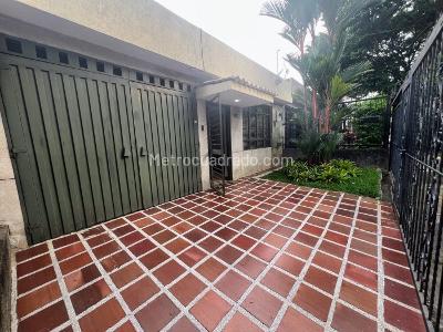 Casa de 5 alcobas en venta en Santa Isabel, Cali, 194 m² · foto 4 de 20