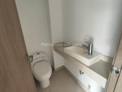Apartamento de 3 alcobas en venta en Valle Del Lili, Cali, 84 m² · foto 6 de 20