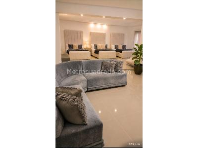 Casa de 5 alcobas en venta en El Poblado, Medellín, 580 m² · foto 12 de 13
