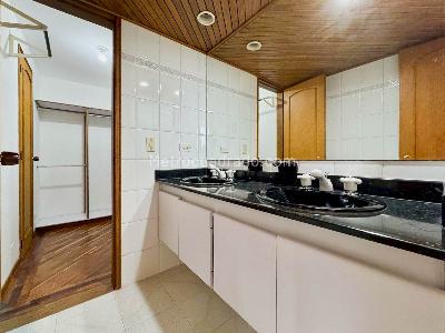 Apartamento de 3 alcobas en venta en El Campestre, Medellín, 183 m² · foto 19 de 19