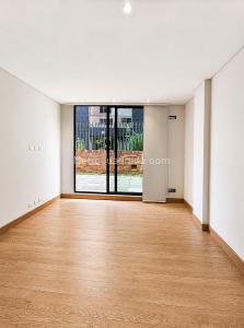 Apartamento de 1 alcoba en venta en Chico Norte, Bogotá, 51 m² · foto 4 de 8