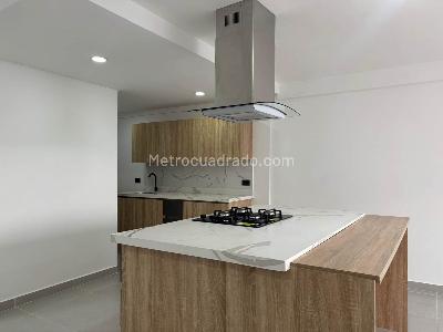 Apartamento en venta en Las Palmas, Medellín · foto 4 de 19