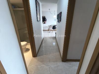 Apartamento de 2 alcobas en venta en El Refugio, Cali, 72 m² · foto 15 de 20