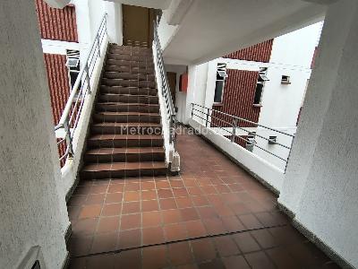 Apartamento de 2 alcobas en venta en El Refugio, Cali, 72 m² · foto 16 de 20
