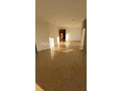 Apartamento en venta en Laureles, Medellín · foto 7 de 20