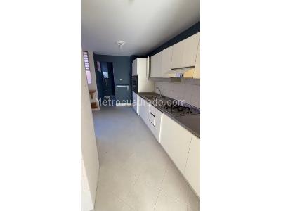 Apartamento en venta en Laureles, Medellín · foto 8 de 20