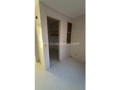 Apartamento en venta en Laureles, Medellín · foto 10 de 20