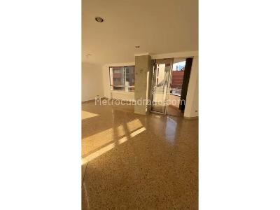 Apartamento en venta en Laureles, Medellín · foto 12 de 20