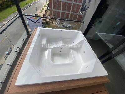 Casa de 4 alcobas en venta en Barro Blanco, Rionegro, 250 m² · foto 6 de 20